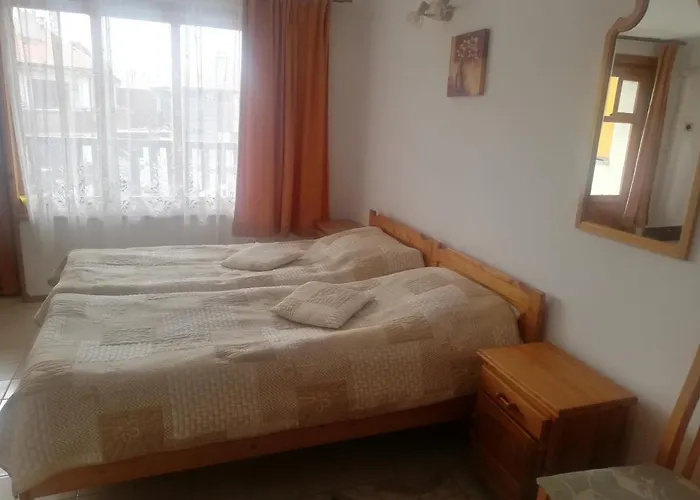 антон петров Affittacamere *