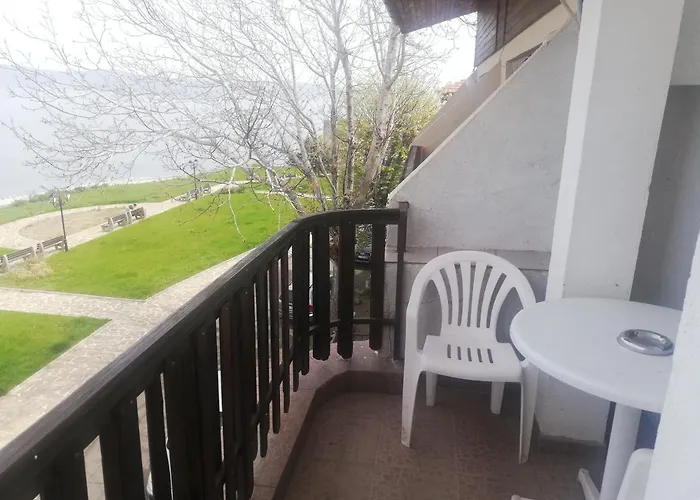 антон петров Affittacamere Nesebar