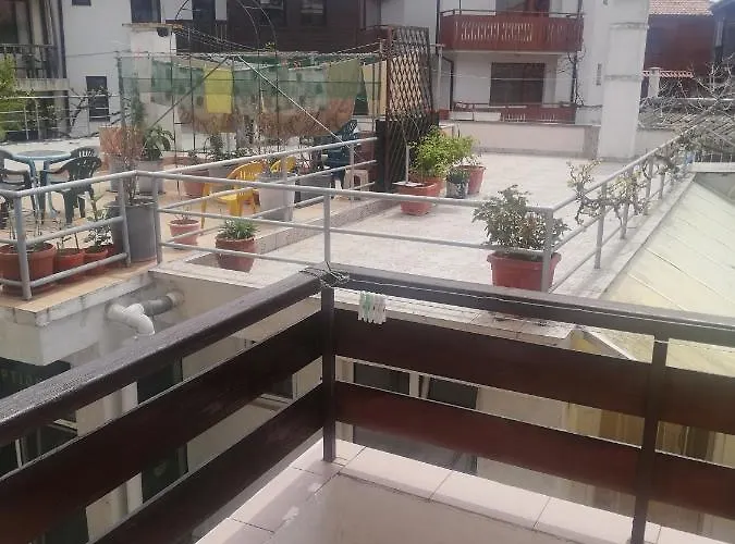 антон петров Πανσιόν