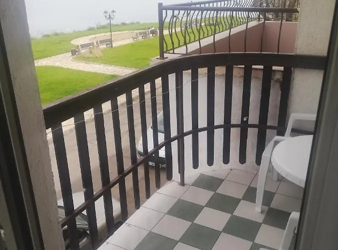 антон петров * Νεσέμπαρ